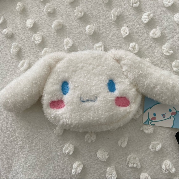 Cinnamaroll Plush Zippered Pouch - Picture 1 of 11